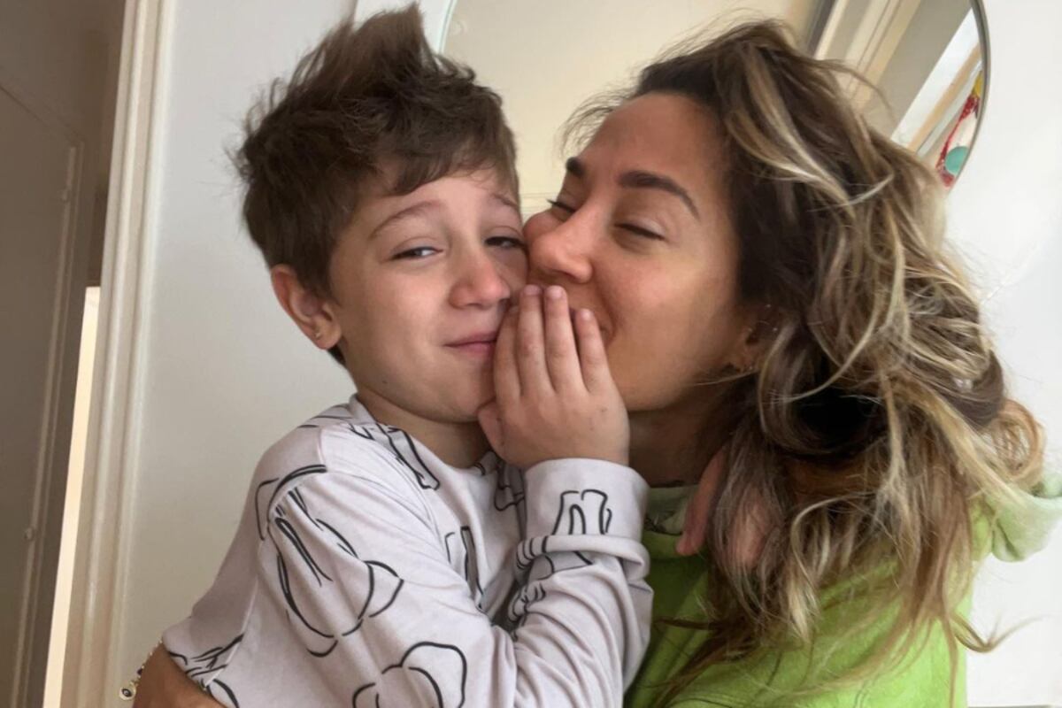Jimena Barón y su hijo Morrison posaron a puro rock durante la grabación del nuevo disco de “La Cobra”: “Un adelanto de lo nuevo”