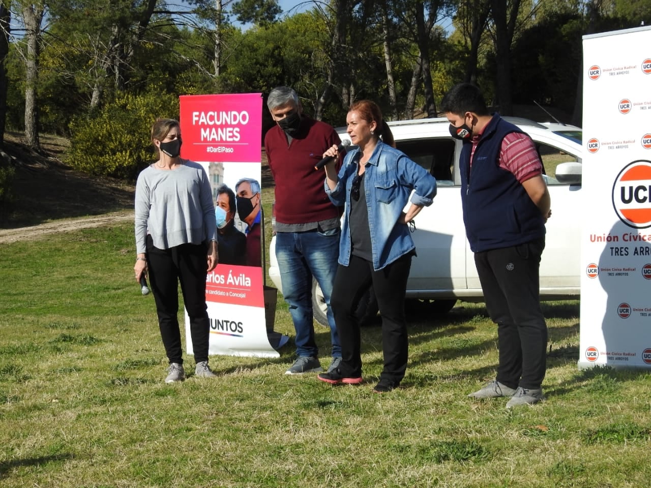 La UCR tresarroyense cerró su campaña en Claromecó