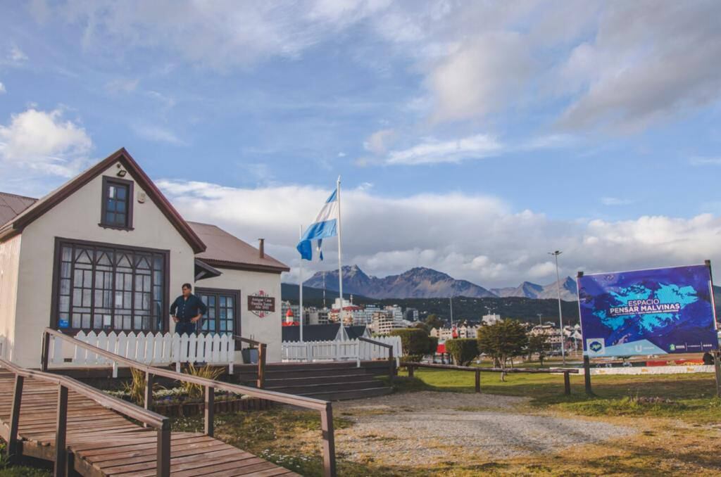  Espacio "Pensar Malvinas".