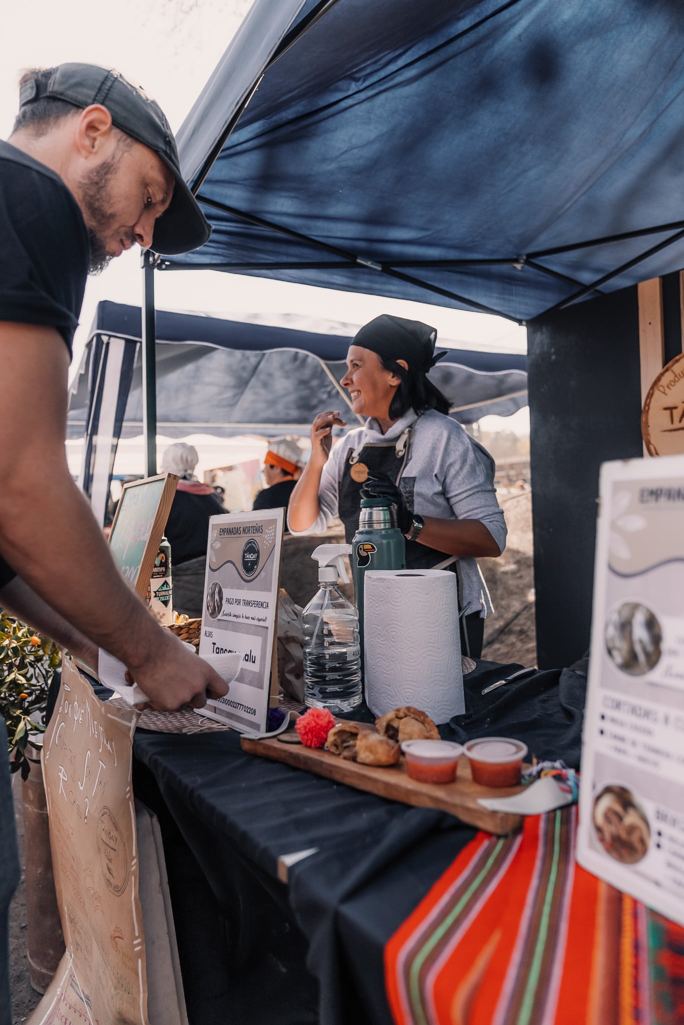 21 participantes buscan el título a la mejor empanada de las Sierras Chicas de Córdoba.