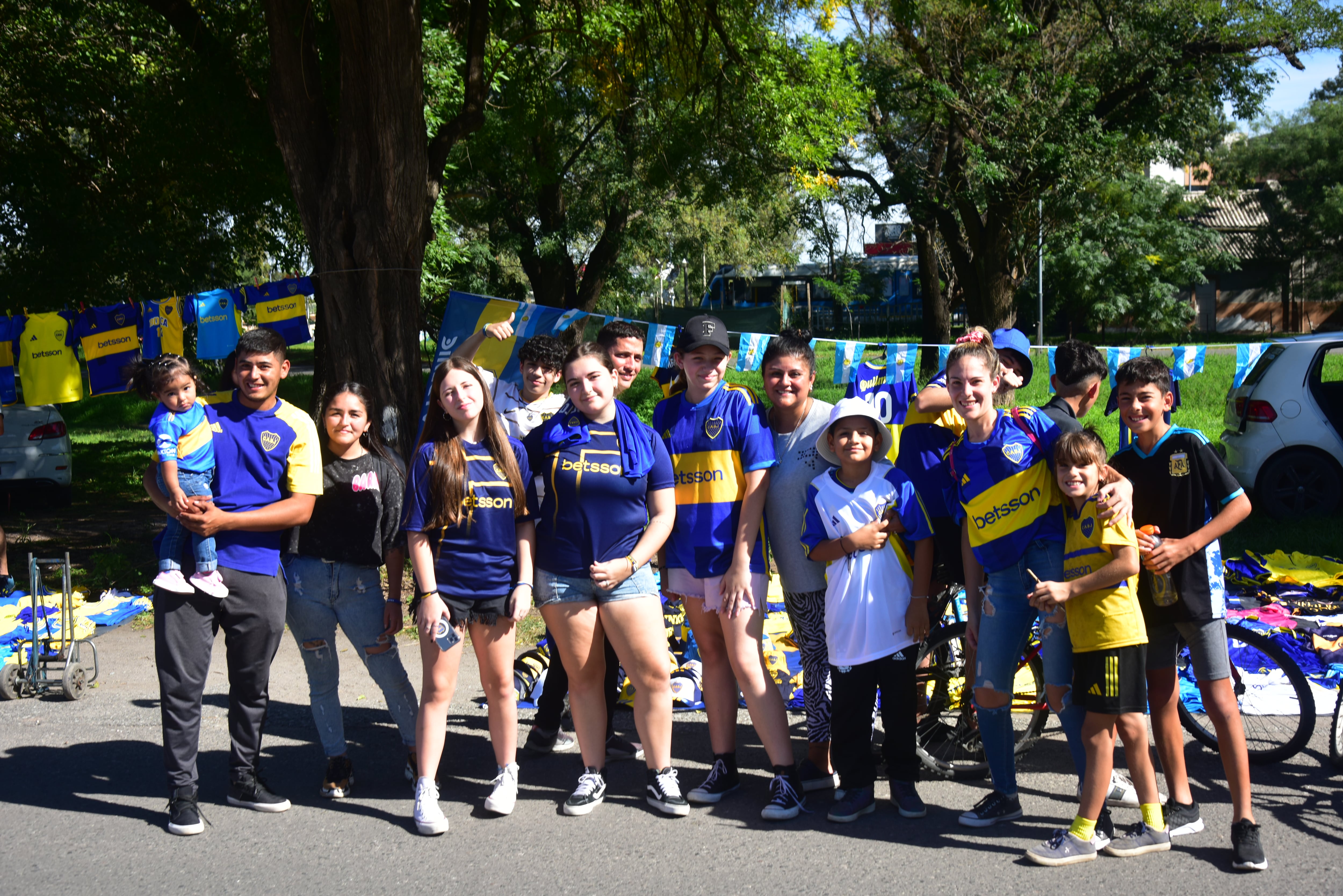 Los simpatizantes de River y Boca copan Córdoba, de cara al superclásico de este domingo en el Kempes. (Pedro Castillo / La Voz)