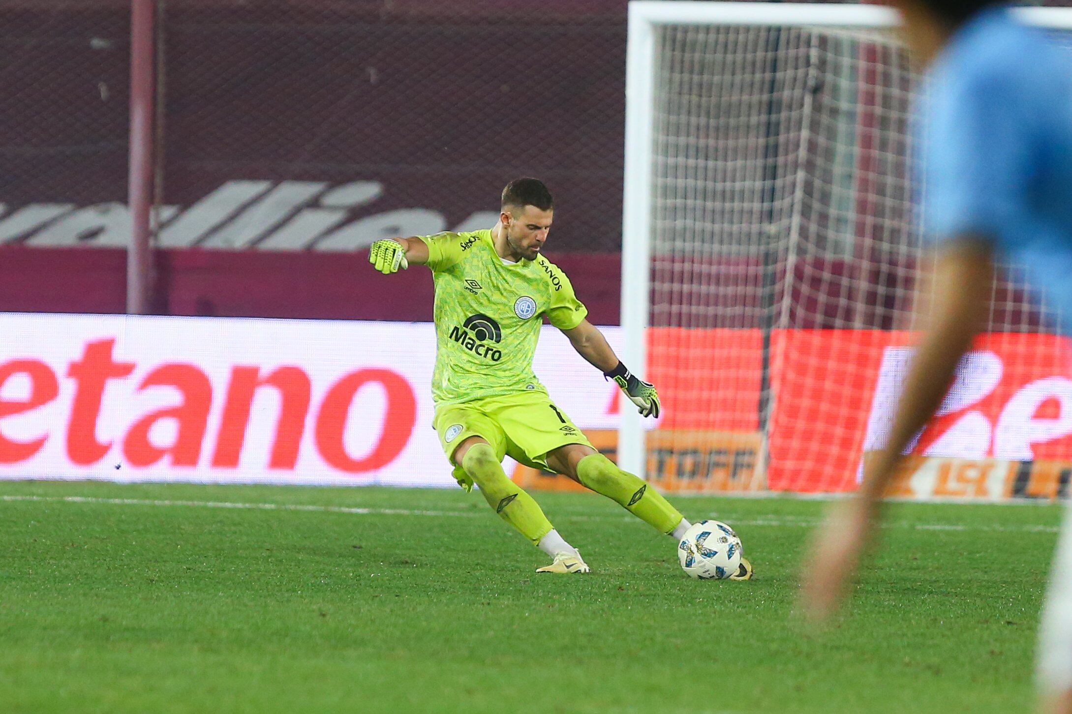 Ignacio Chicco, arquero de Belgrano, en el partido ante Lanús. (Prensa Belgrano)