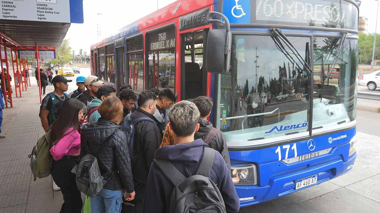 El transporte público será gratuito durante todo el domingo.