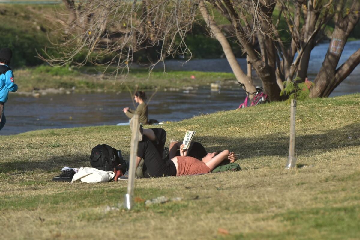 ¿Se terminaron los fríos?: con una máxima de verano, así estará el tiempo este domingo 10 de septiembre