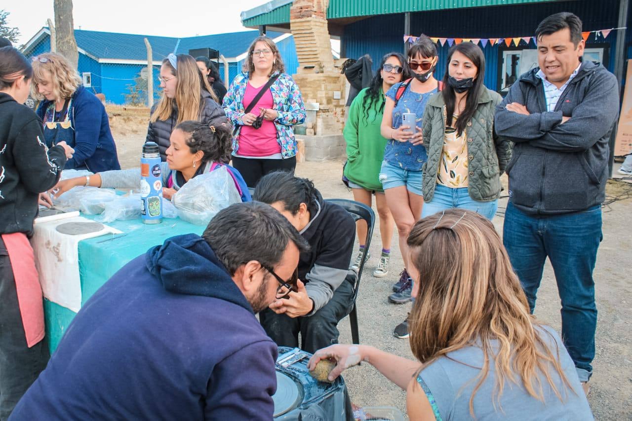 El intendente Daniel Harrington estuvo presente en el encuentro y resaltó el valor de este tipo de actividades.