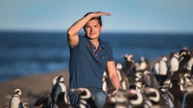 Pablo García Borboroglu es el científico chubutense que ganó un Nobel por salvar a los pingüinos.