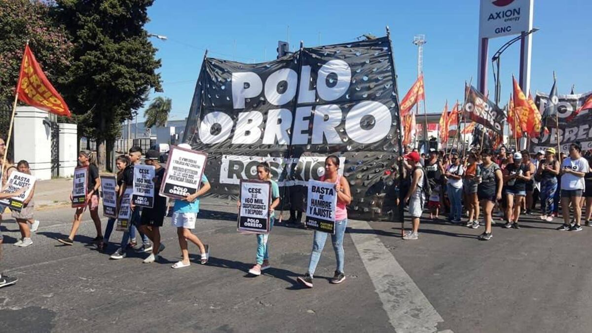 Realizan corte de tránsito en el acceso a la Autopista Rosario-Buenos Aires
