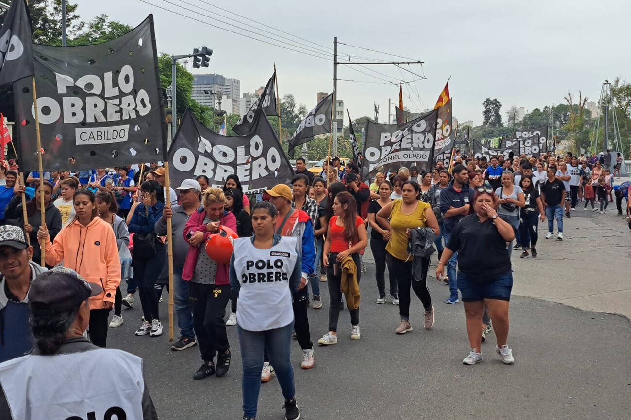 Piquetes en Córdoba: marcha el Polo Obrero y hay complicaciones en el centro. 