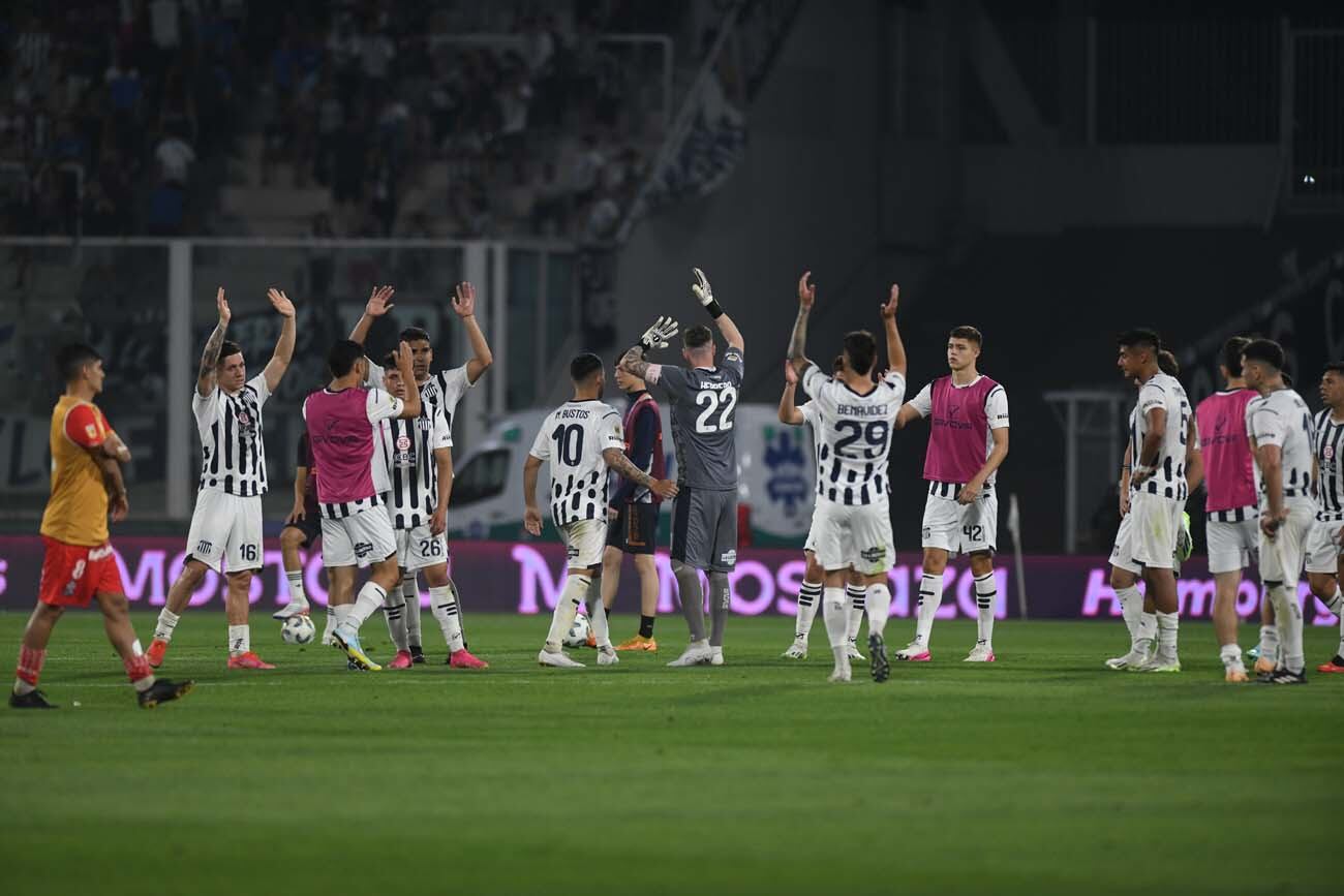 Talleres vs Arsenal en el estadio kempes (Facundo Luque / La Voz)