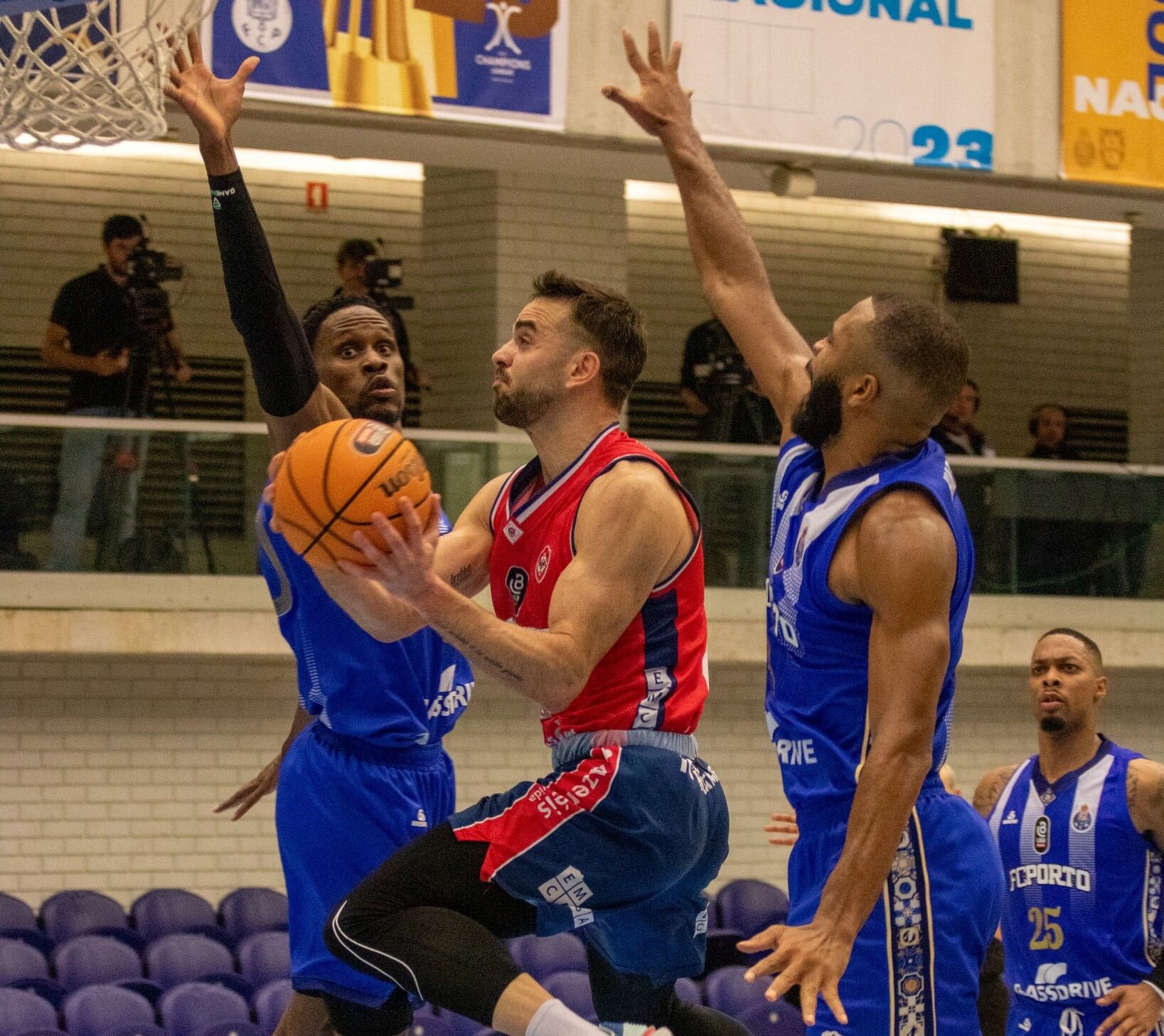 Pablo Bertone Oliveirense Liga Portuguesa