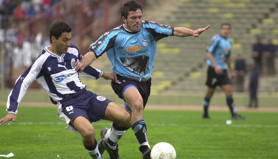 Gorostidi encara ante la marca de Víctor López (Foto: Archivo / La Voz).