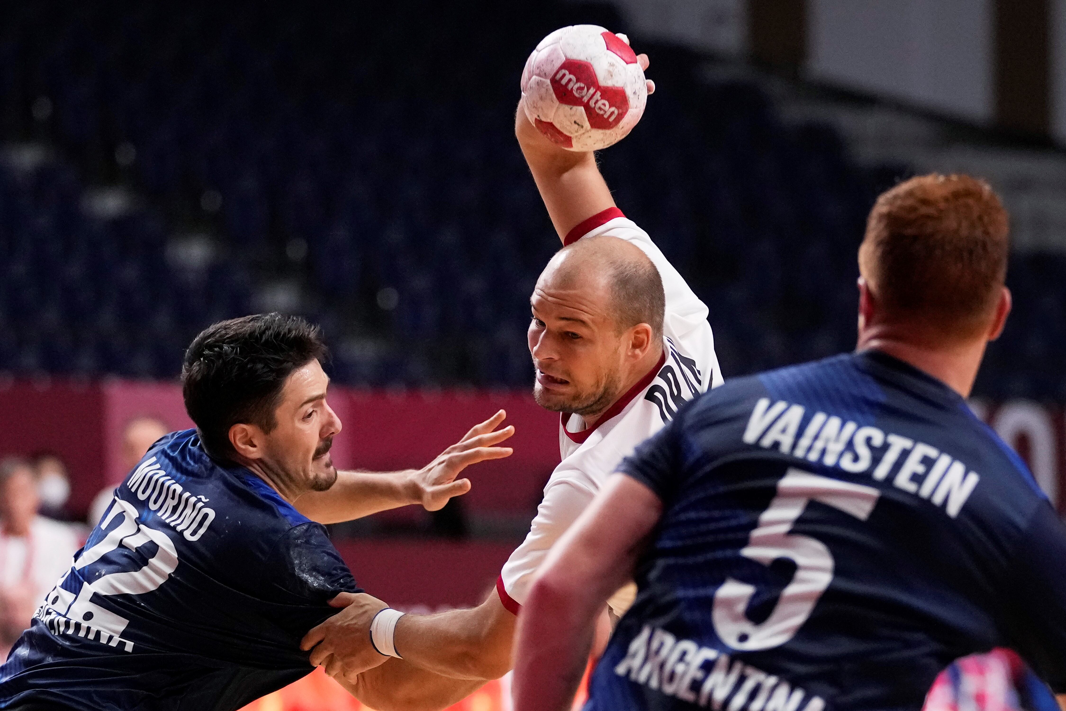 Los Gladiadores cayeron 33-25 ante Alemania por la segunda fecha de la fase de grupos del handball masculino en Tokio 2020.