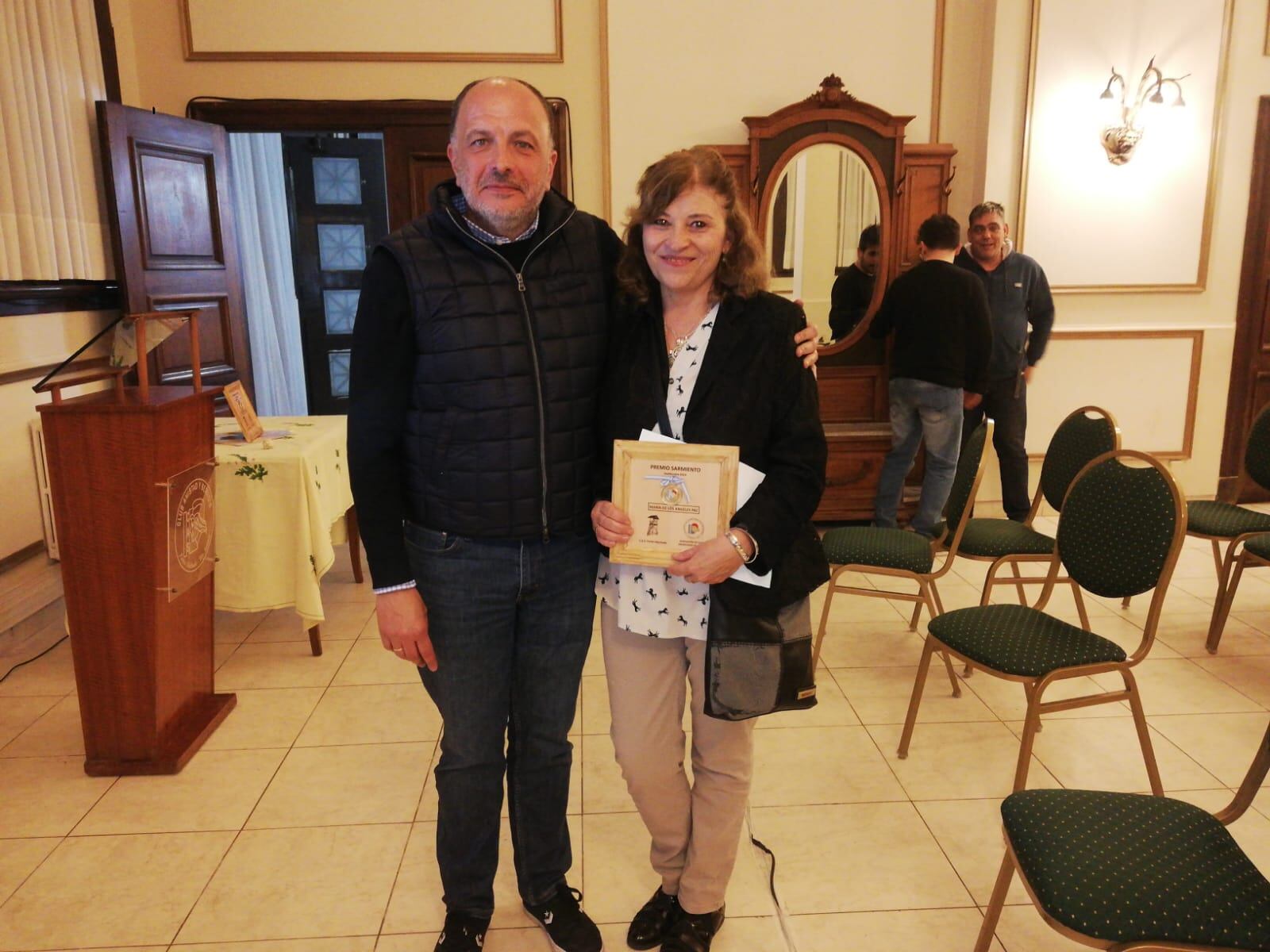 Pablo Garate estuvo presente en la entrega del premio “Domingo Faustino Sarmiento” del CAS