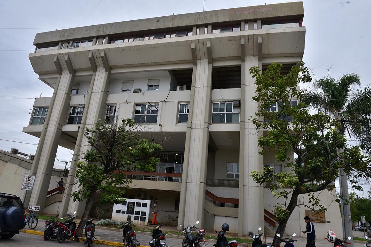 Más de un millón y medio de pesos: un municipio de Córdoba aumentó un 35% el salario de sus empleados