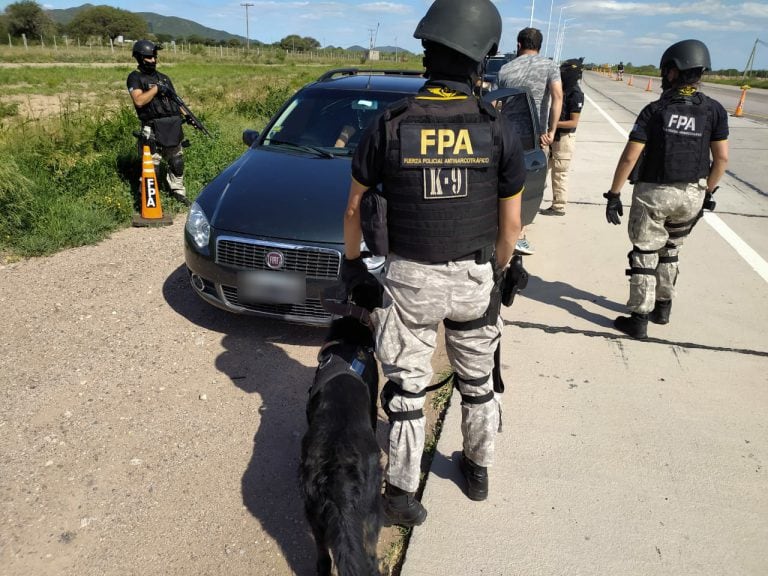 Controles antinarcóticos en Río Cuarto