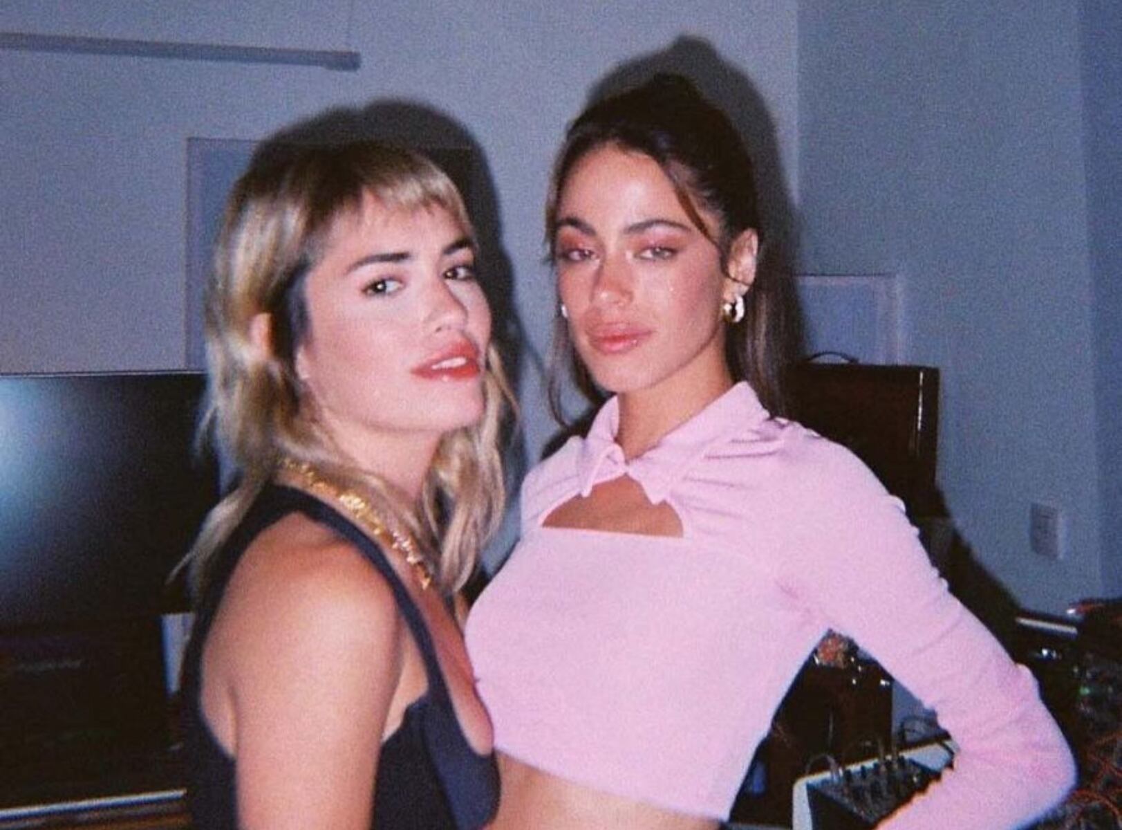 Lali y Tini encendieron las redes y se sumaron a la tendencia de las nanokinis