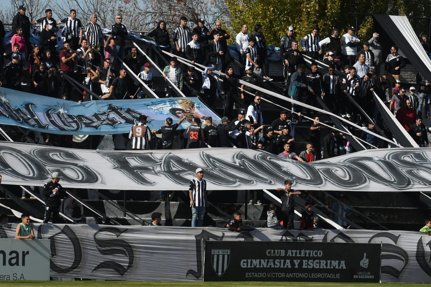 Gimnasia defendió el 1 a 0 y logró su quinta ventaja en el Víctor Legrotaglie, ante un Almagro que no encontró la fórmula para revertir el partido./José Gutiérrez- Los Andes