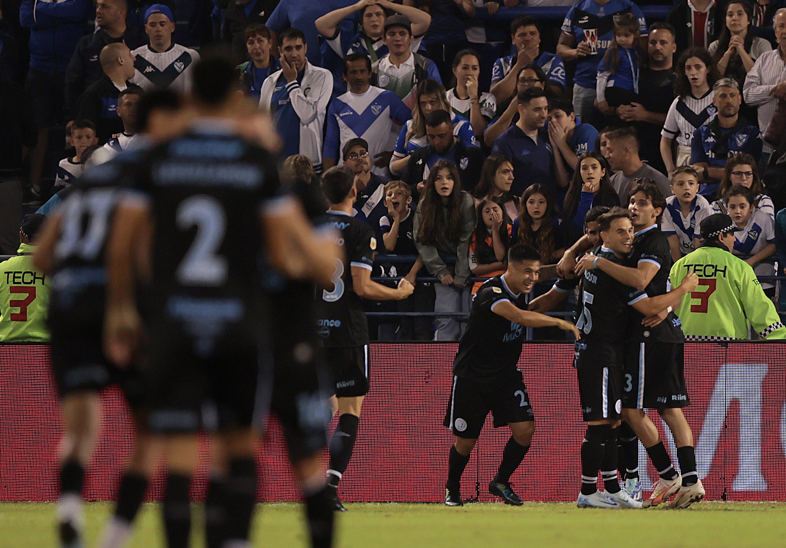 Belgrano visitó a Vélez por la fecha 19 de la Liga Profesional. (Fotobaires)