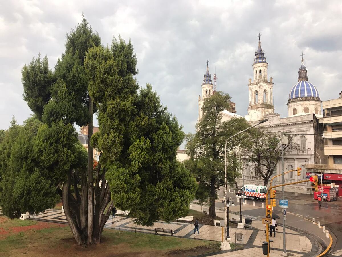 Llueve en Paraná y se aplacó el calor, ¿Cómo sigue el tiempo?