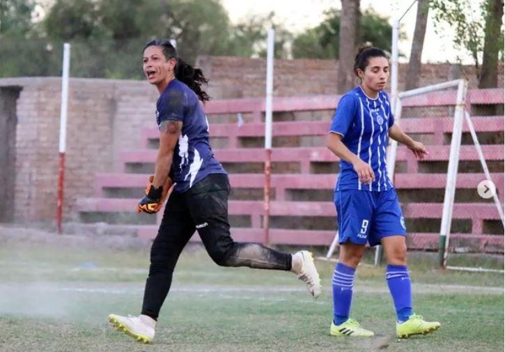 Las Pumas le ganaron a Godoy Cruz y son finalistas.