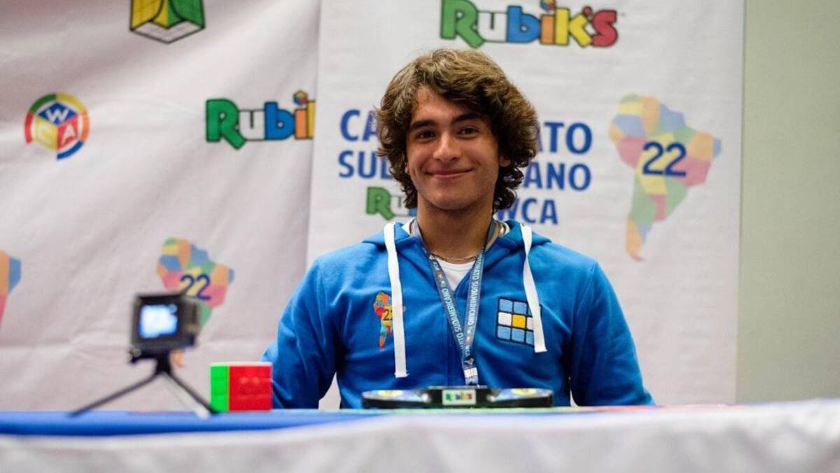 Jurado perplejo en Got Talent Argentina: santafesino armó un cubo Rubik con los pies