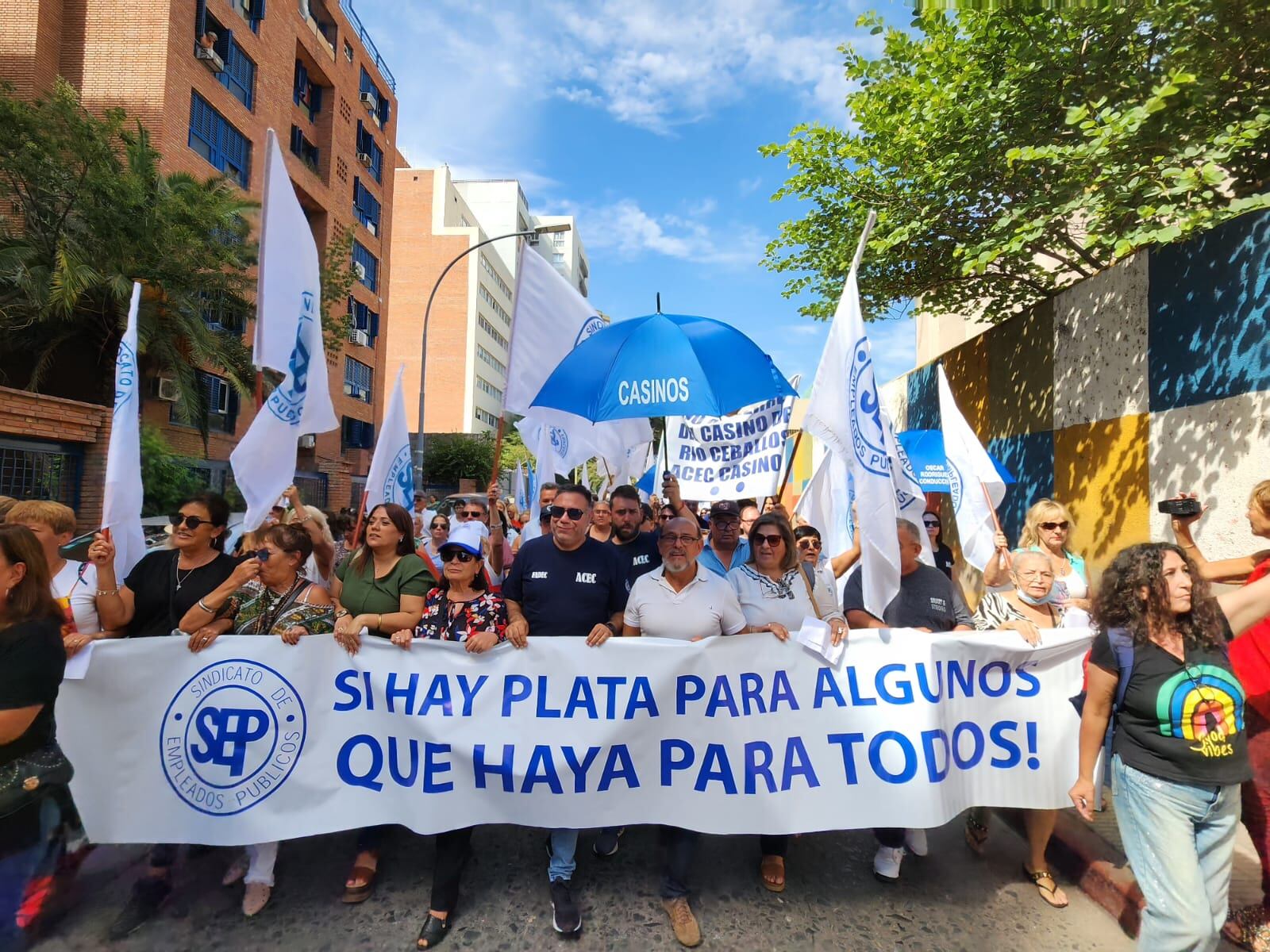 Protesta. El SEP se movilizó la semana pasada y este viernes repetiré el reclamo en las calles. Exigen levantar el piso salarial de los empleados públicos.