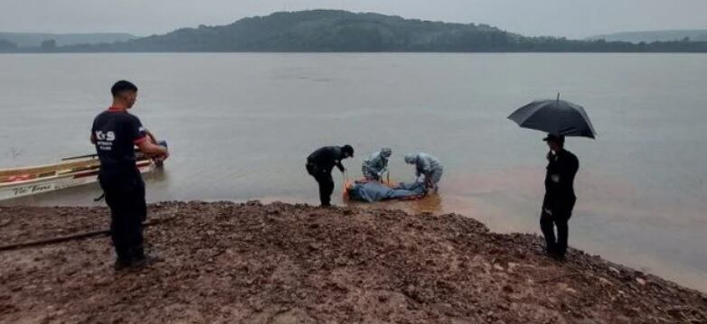 Lamentablemente, hallan sin vida al joven pescador que cayó a las aguas del río Uruguay.