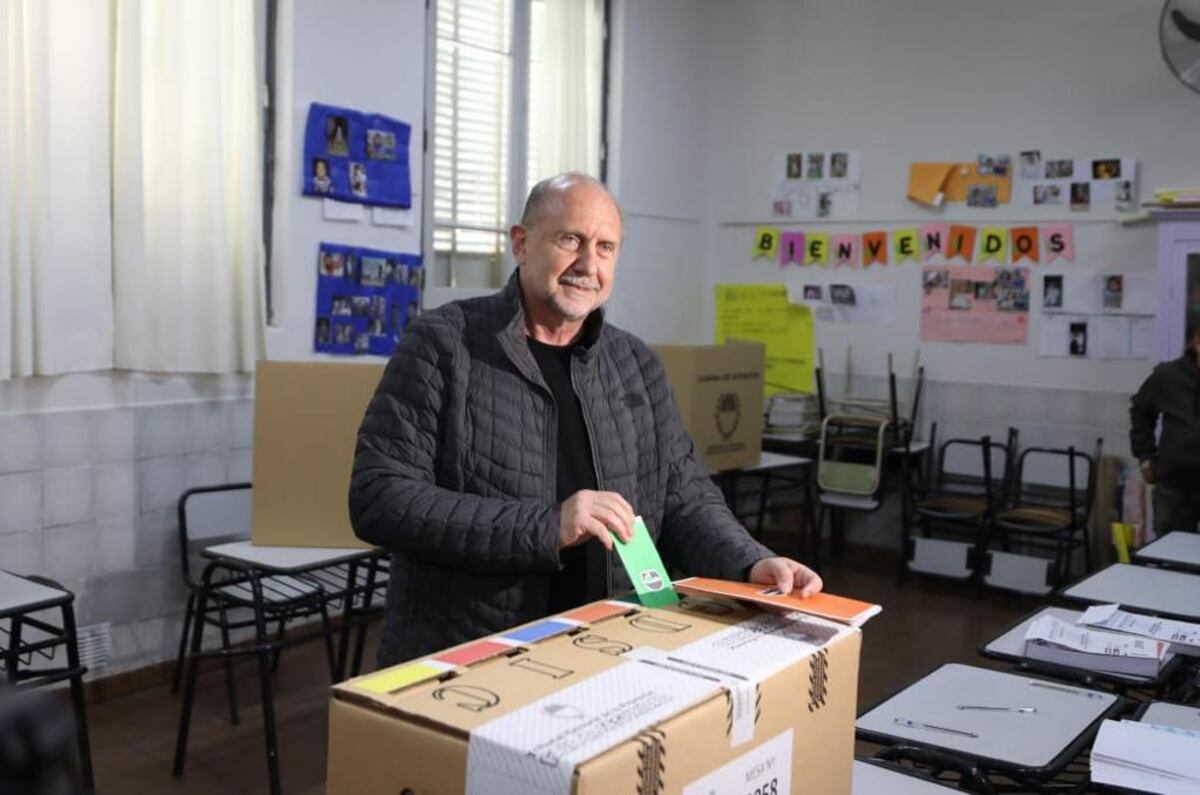PASO en Santa Fe: “Las elecciones en serio empiezan esta noche”, sostuvo Omar Perotti