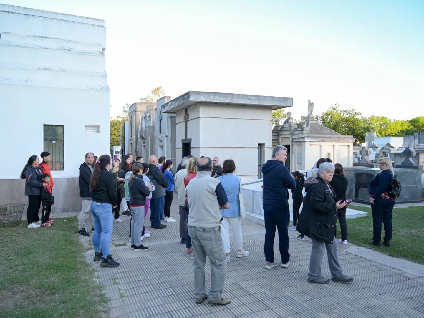 Visita guiada al Cementerio de Arroyito por la Noche de los Museos