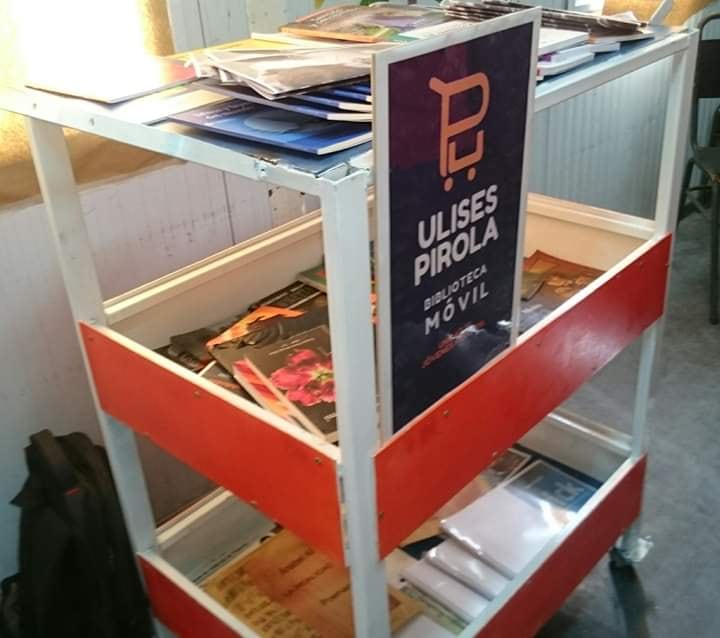 La biblioteca móvil de la Unidad Penal Nº6.