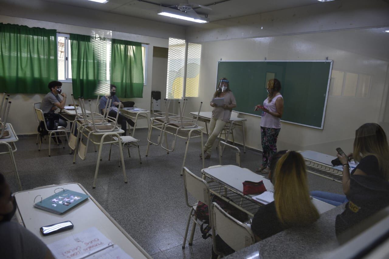 Alumnos del nivel inicial y primario comenzaron el Ciclo lectivo 2021 en las aulas. (Foto: Pedro Castillo)