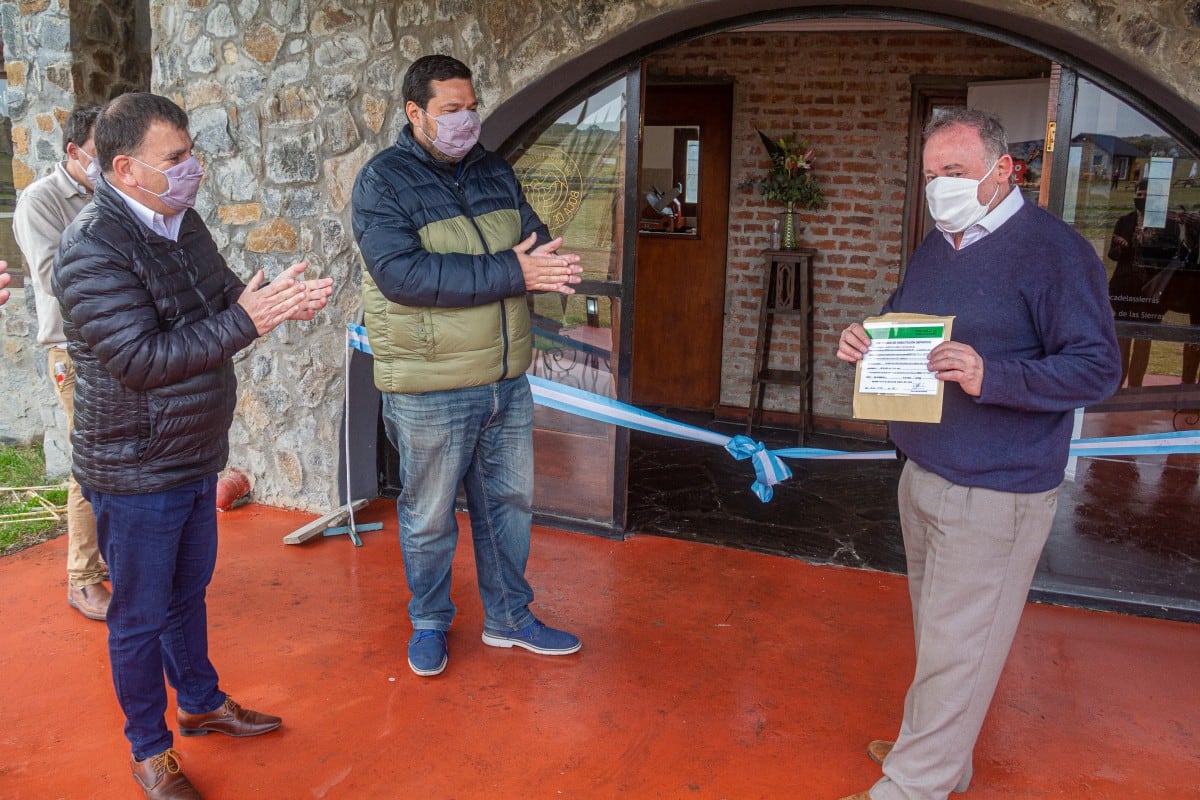 Bertellys y Vieyra inauguraron el restaurante de Boca de las Sierras