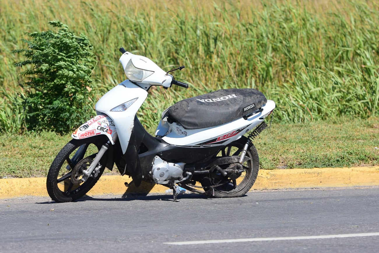 Picada fatal en Córdoba. Habilitan el paso en dos carriles de la ruta E-53 a la altura del Aeropuerto Taravella. (José Gabriel Hernández / La Voz)