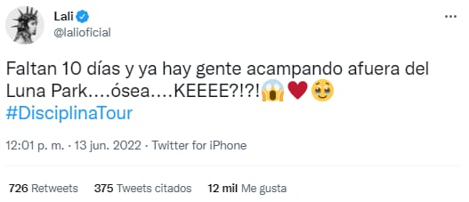 El twett de Lali al enterarse que ya hay gente acampando fuera del Gran Rex.