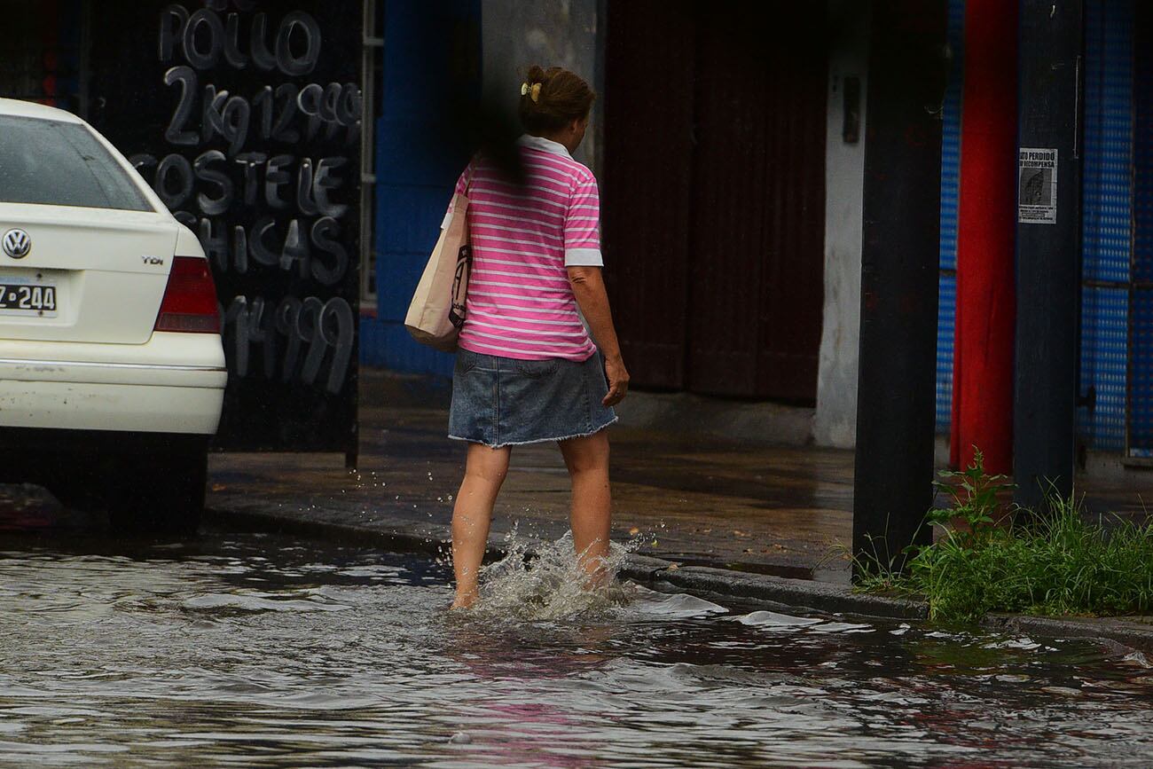 Intensa lluvia cae en la ciudad de Córdoba. (Ilustrativa)