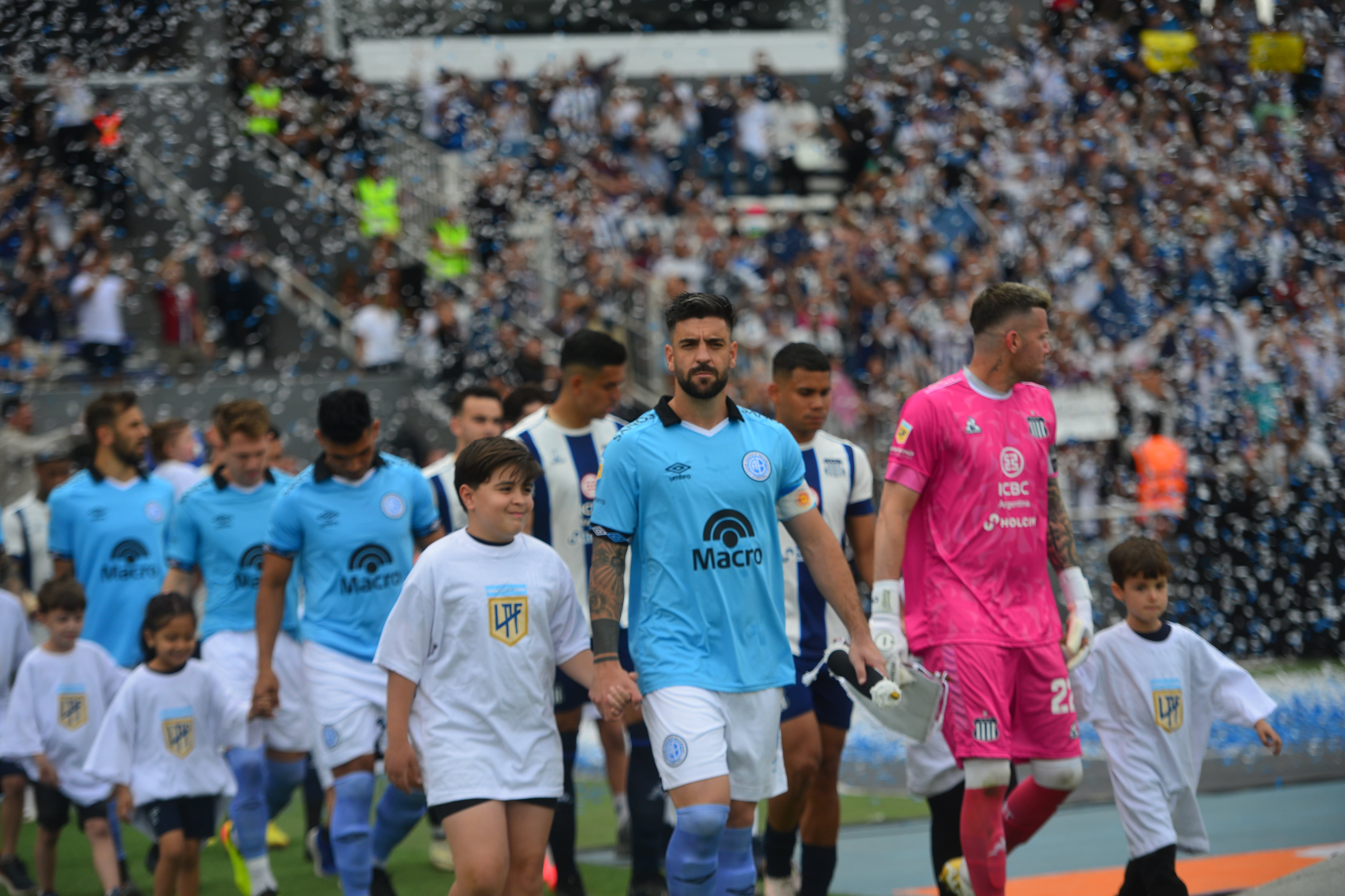 Super Clásico de Córdoba Talleres vs Belgrano en el Kempes