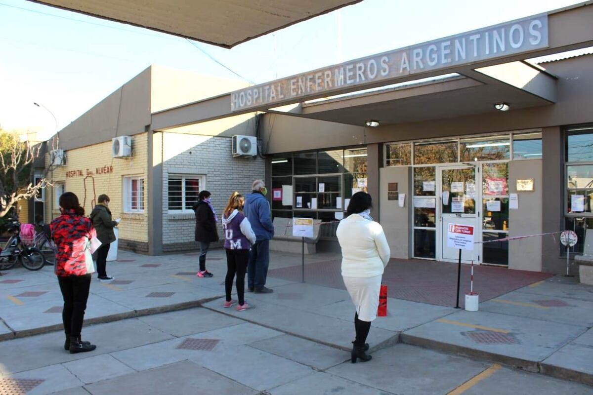 Juegos, actividades recreativas y música en vivo en la gran kermes de la Salud Mental en Alvear