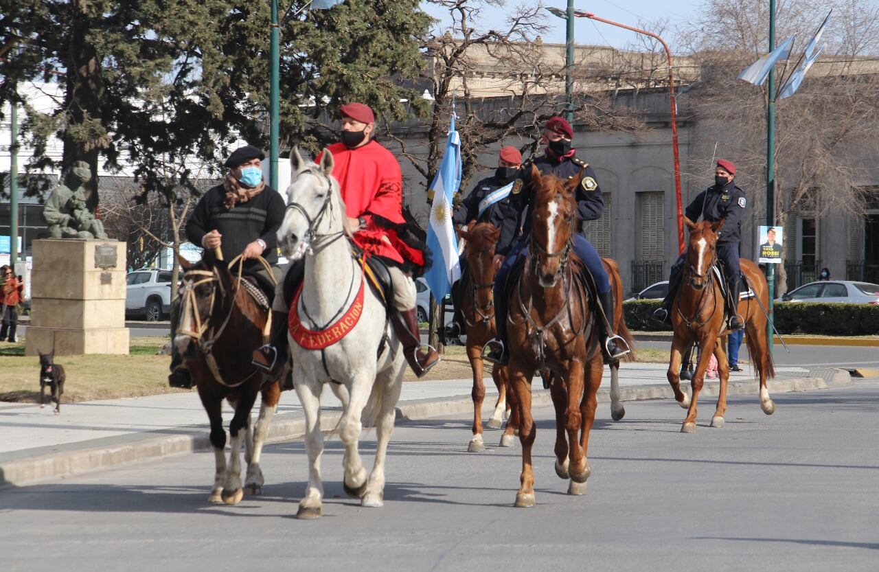 Acto Oficial del paso a la Inmortalidad del General San Martín en Tres Arroyos