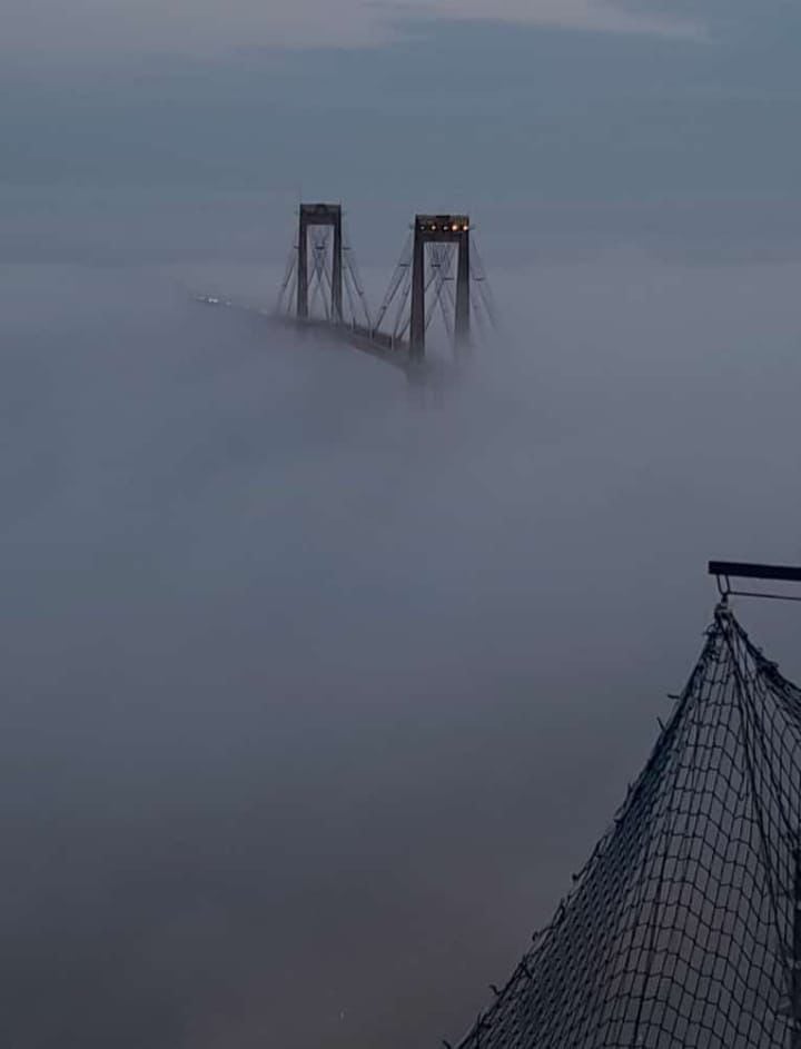 Un usuario compartió la increíble postal que tomó de la niebla en Corrientes.