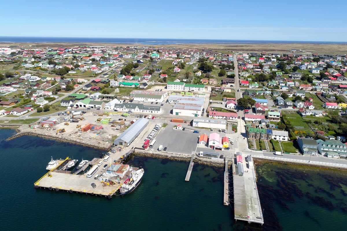 Malvinas: los ingleses prevén un crecimiento urbano en Puerto Argentino y Monte Agradable para el 2025