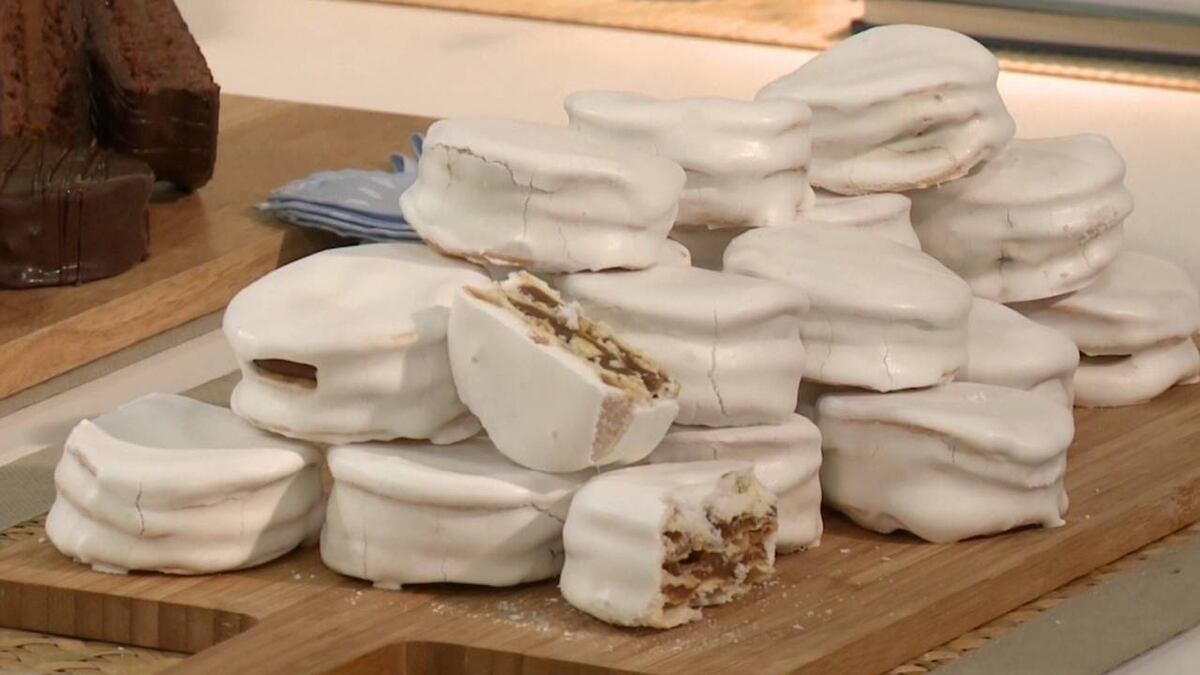 La historia de los alfajores santafesinos que llegaron a manos de Jair Bolsonaro