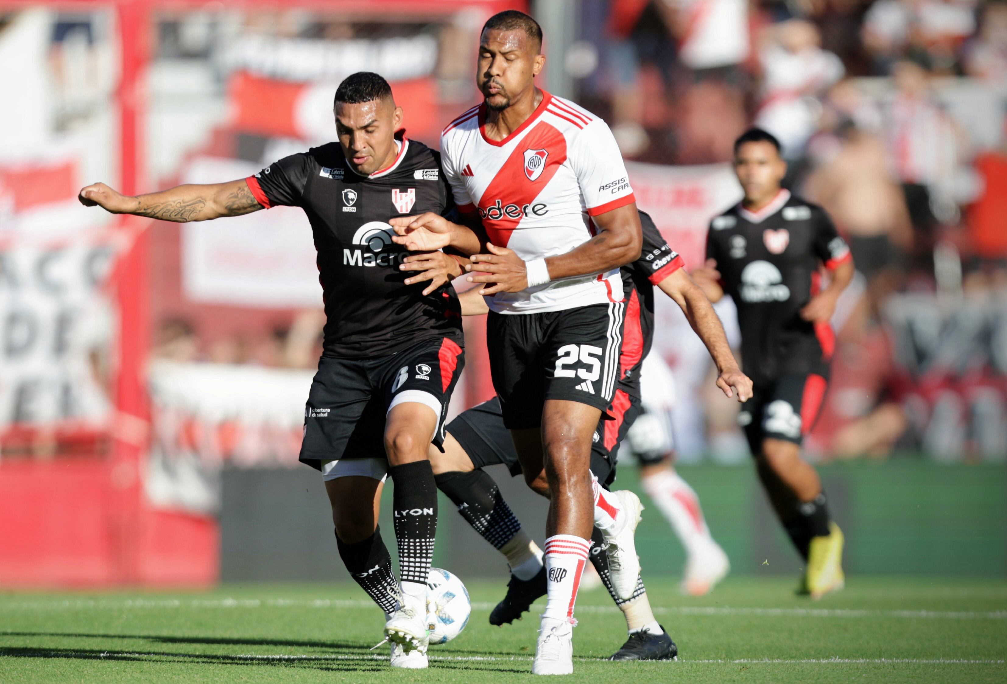 Instituto en su visita a River por la fecha 14 de Copa de la Liga. (Fotobaires).