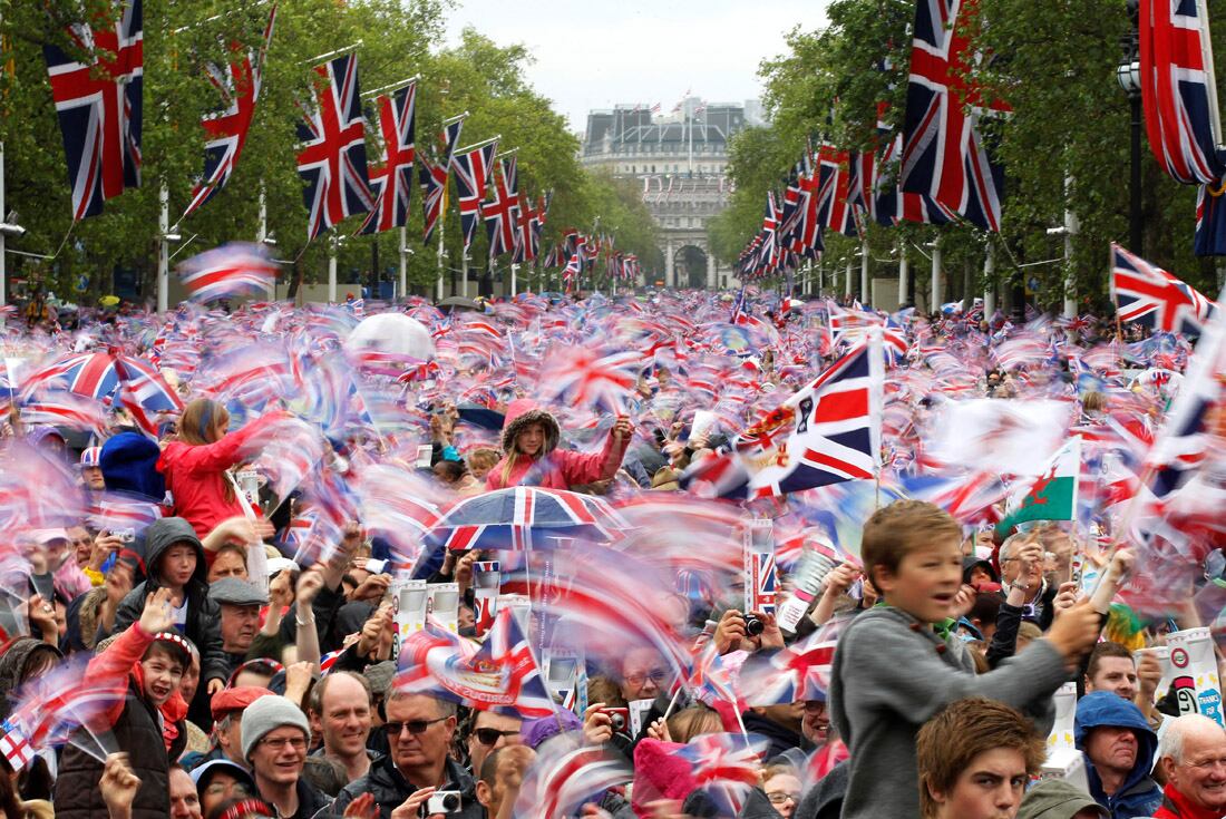 Imagen de la celebración del Jubileo de Diamante de la Reina Isabel II, el martes 5 de junio de 2012. (AP /Sang Tan, archivo