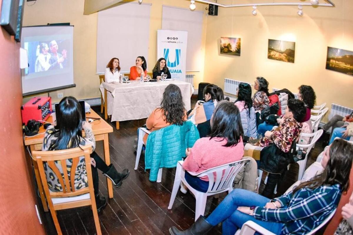 Comenzó el ciclo teatral “Mujeres que Arden”