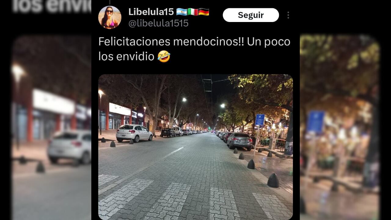 Una turista visitó Mendoza y se sorprendió por una particularidad en la Plaza España