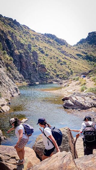 Camino al Salto de la Negra Libre, San Luis.