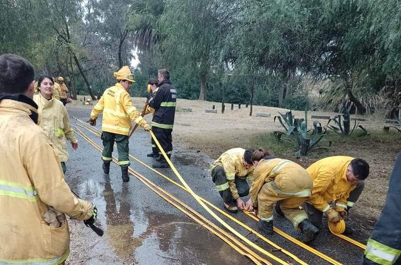 Jornada de Capacitación Regional de Bomberos Voluntarios en incendios forestales y materiales peligrosos