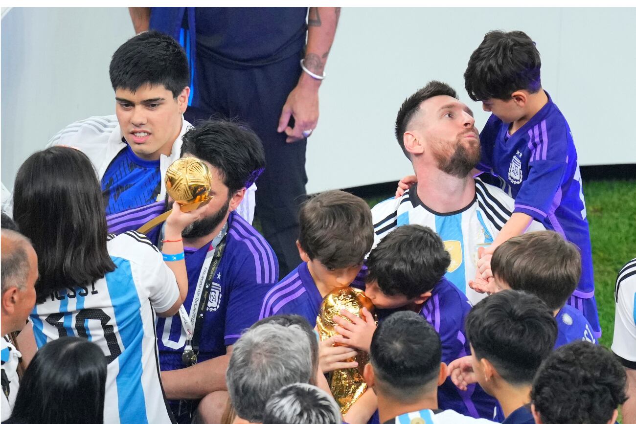 El festejo de Messi y sus hijos