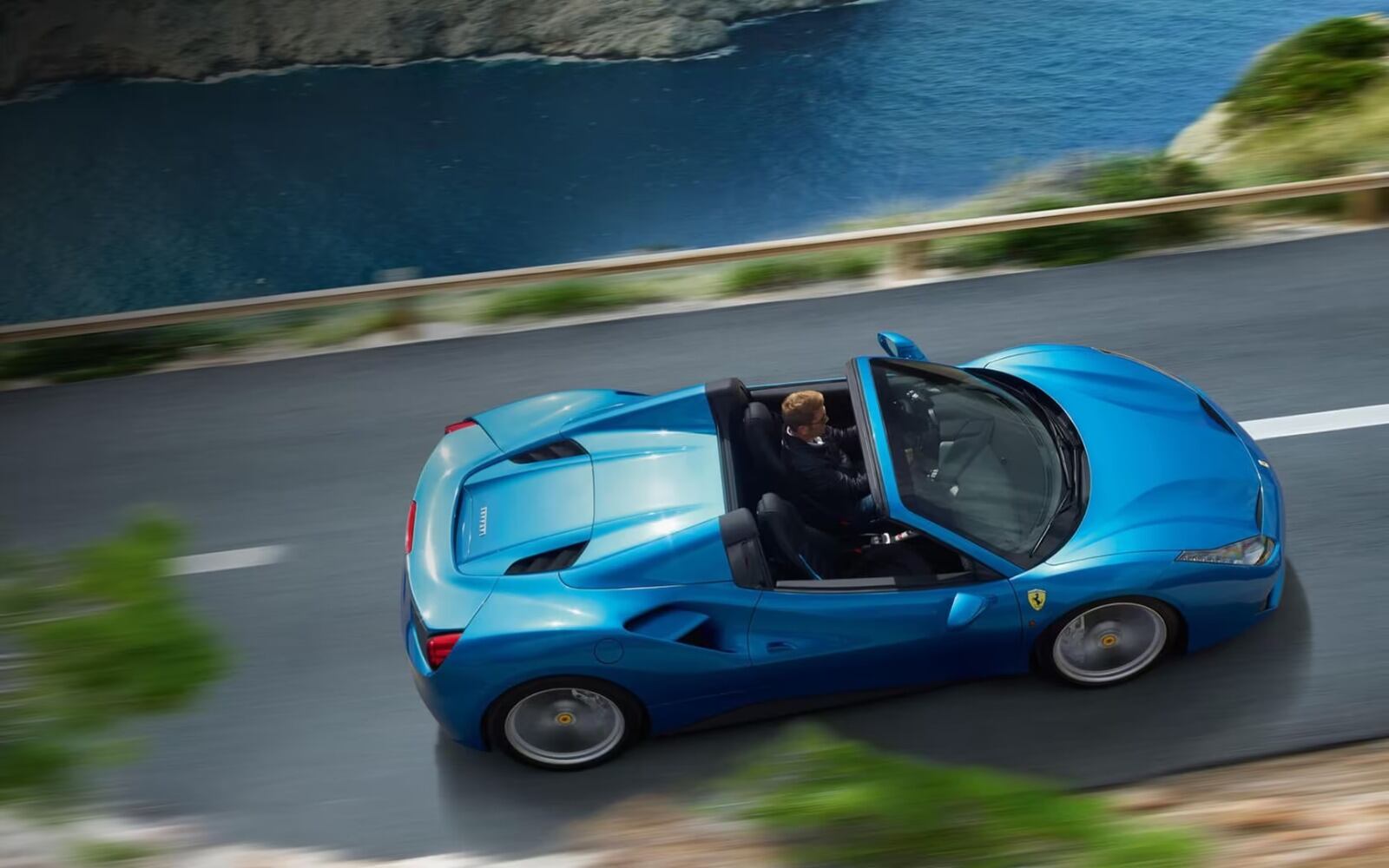 Ferrari 488 Spider.