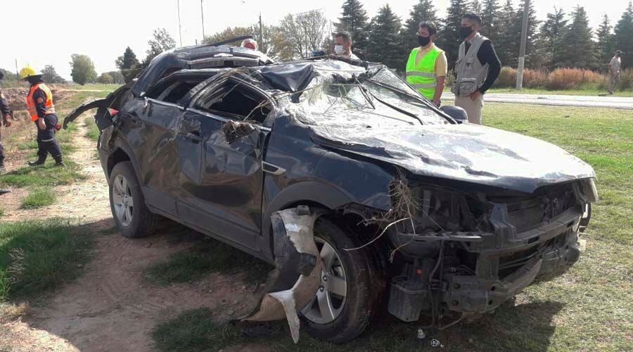 La camioneta fue rescatada con una grúa de la Cooperativa local 